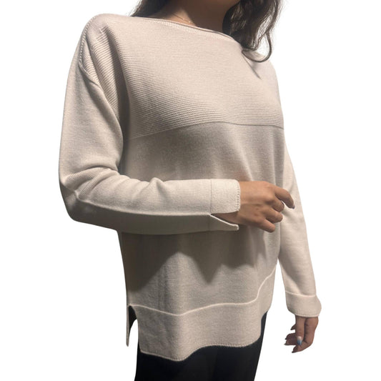 Maglia in pura lana merino con spacchetti